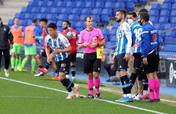 武磊想回主力需改变踢法？我想他已经明白该怎么做