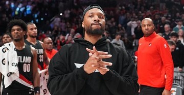 游戏规则模拟器-利拉德：希望自己生涯最后一场比赛是代表开拓者出战